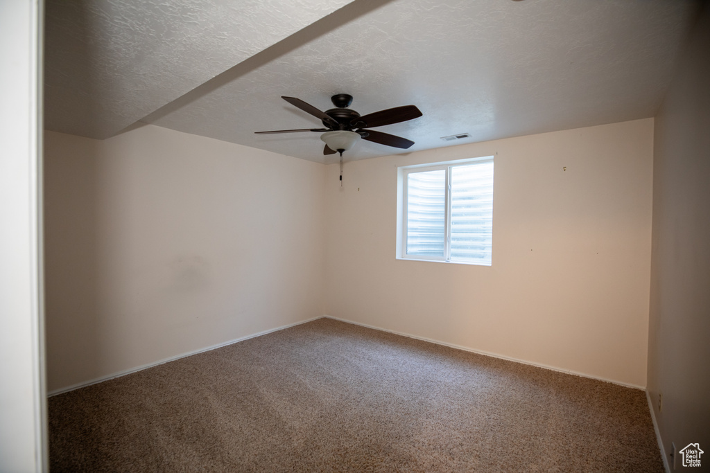 1762 WHISPERING OAKS DR Ogden, UT 84403