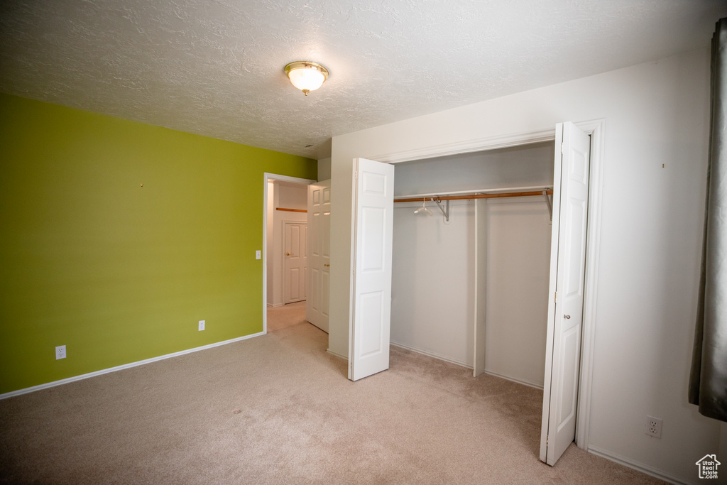 1762 WHISPERING OAKS DR Ogden, UT 84403