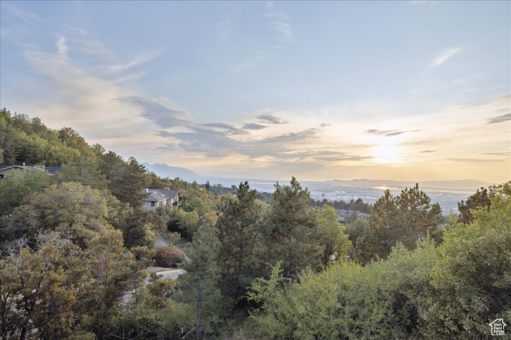 Photo 39 for MLS #2108701 at 1483 E Maple Hills Dr