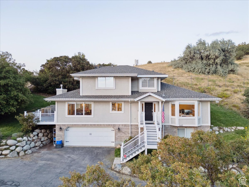 Photo 4 for MLS #2108701 at 1483 E Maple Hills Dr