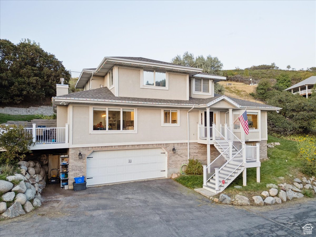 Photo 6 for MLS #2108701 at 1483 E Maple Hills Dr