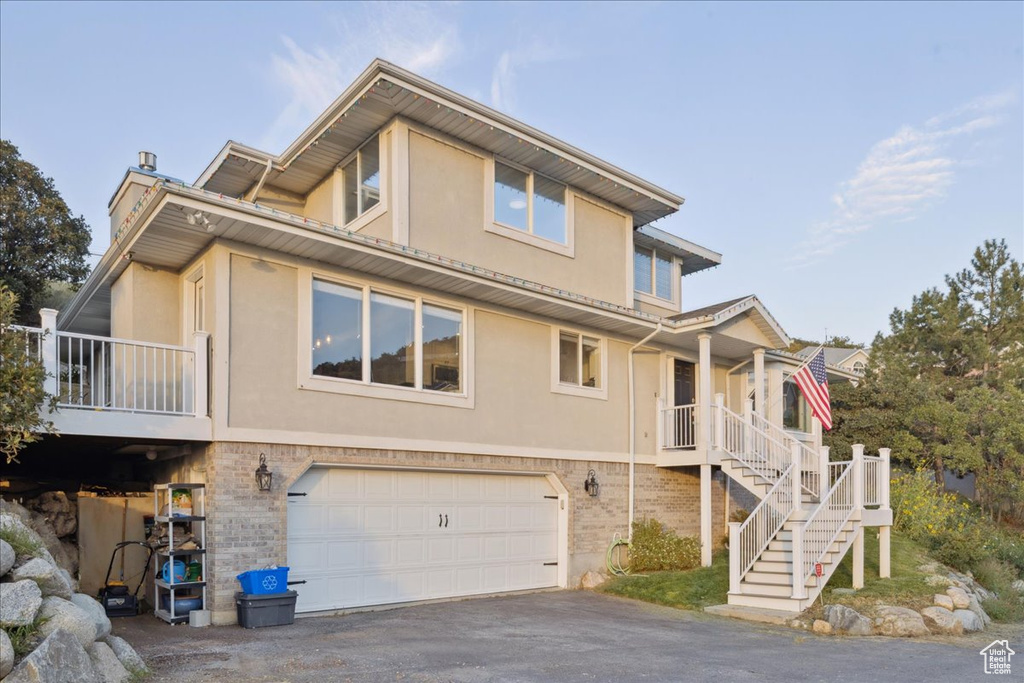 Photo 7 for MLS #2108701 at 1483 E Maple Hills Dr