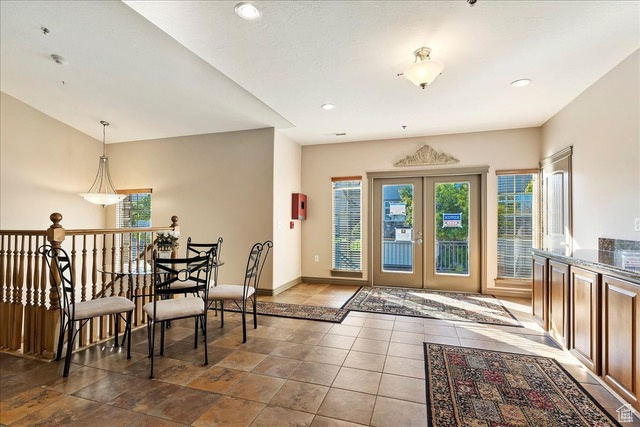 1337 E LAKE SPRINGS LN Holladay, UT 84117