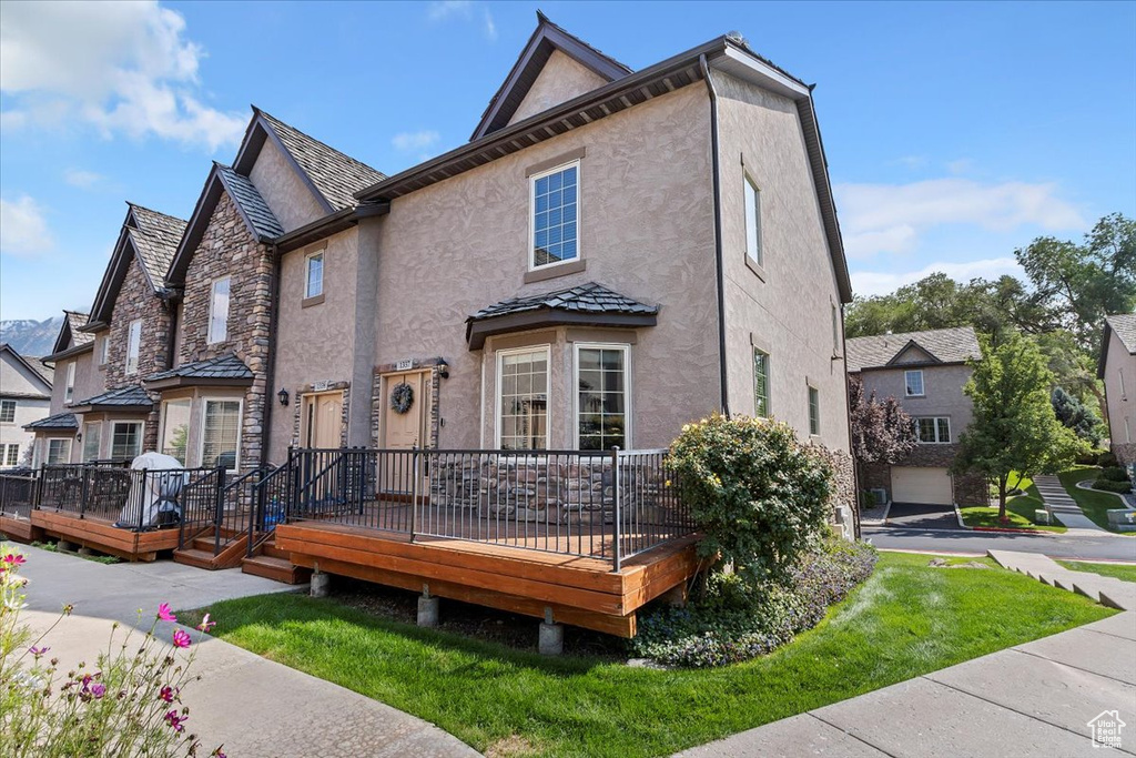 1337 E LAKE SPRINGS LN Holladay, UT 84117