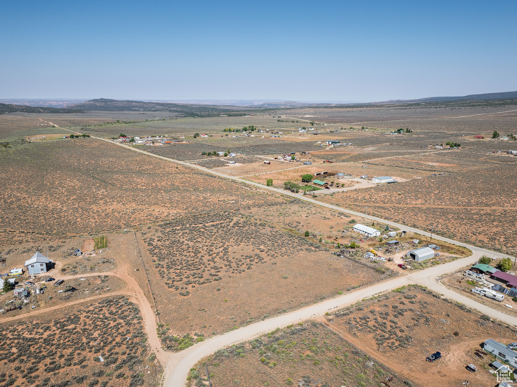 32 S ELK MOUNTAIN AVE La Sal, UT 84530