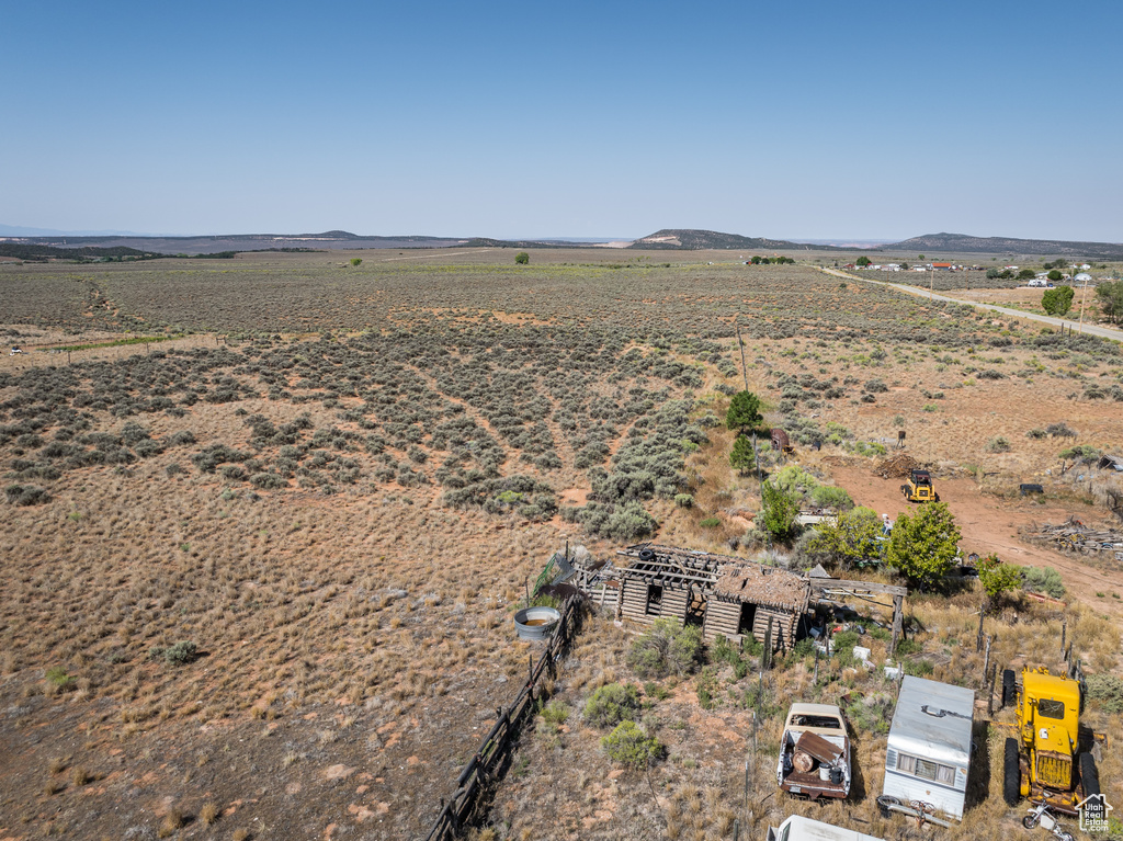 32 S ELK MOUNTAIN AVE La Sal, UT 84530