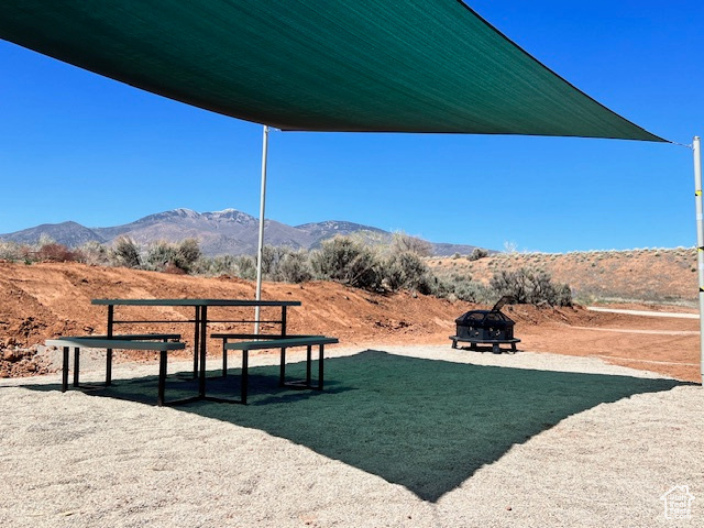 112 S COTTONTAIL AVE La Sal, UT 84530