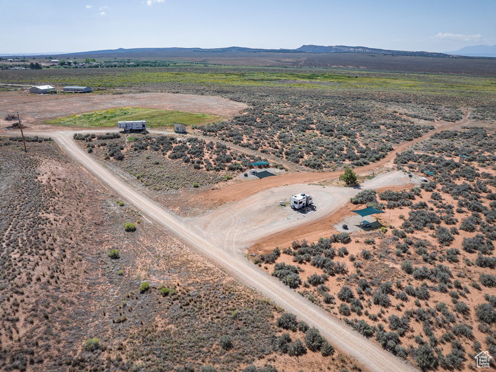 112 S COTTONTAIL AVE La Sal, UT 84530