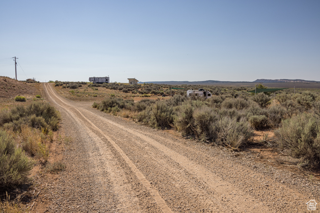 112 S COTTONTAIL AVE La Sal, UT 84530