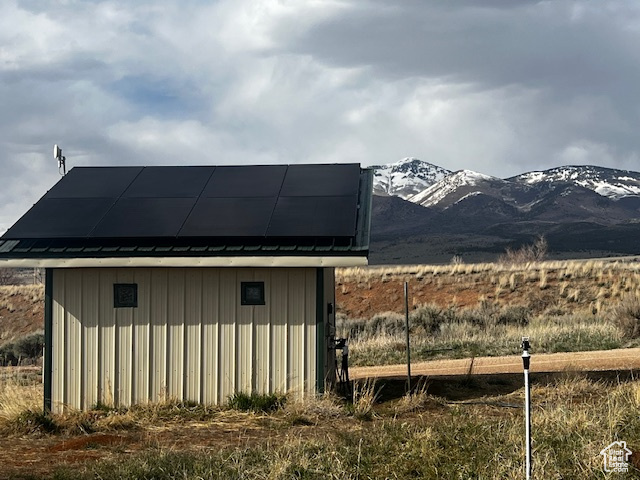 112 S COTTONTAIL AVE La Sal, UT 84530