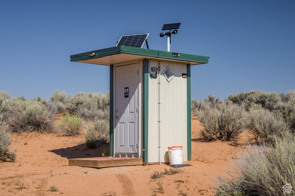 112 S COTTONTAIL AVE La Sal, UT 84530