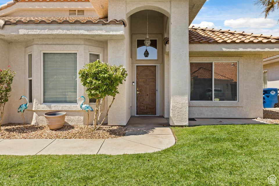 Photo 2 for MLS #2108732 at 1165 W Indian Hills Dr #223