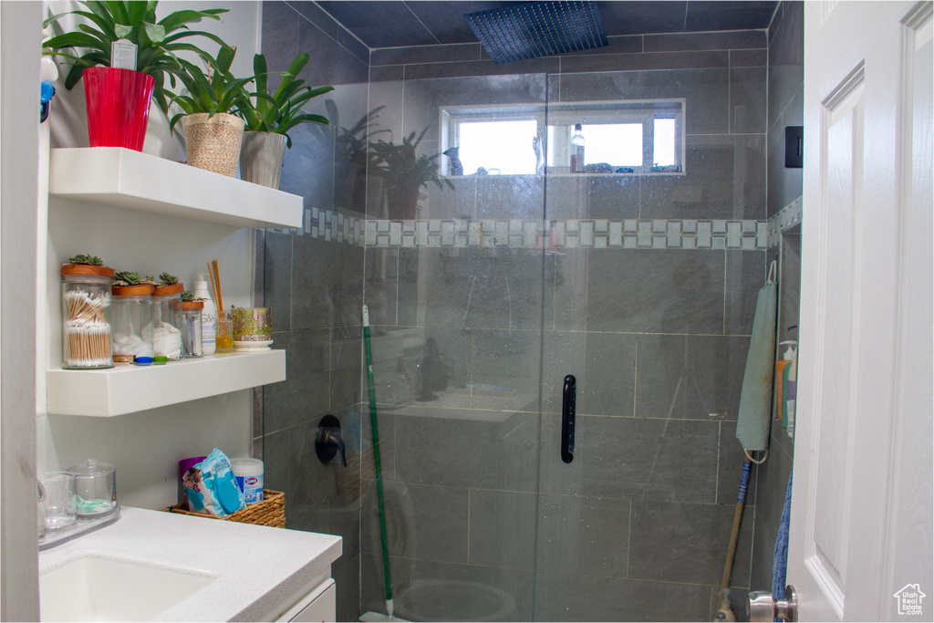 Photo 6 for MLS #2108750 at 573 W 550 North