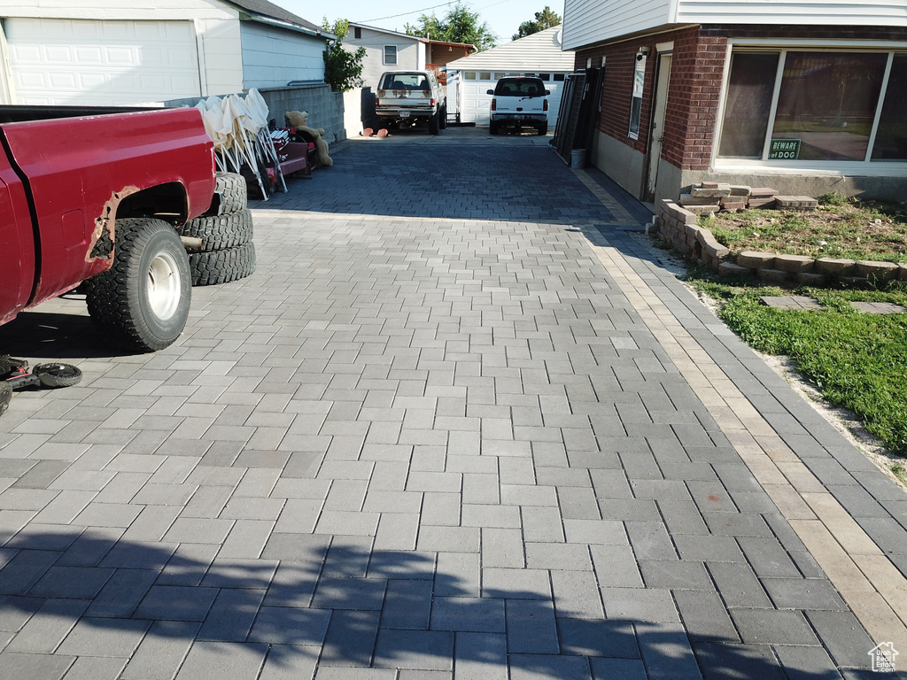 79 E 600 N Tooele, UT 84074
