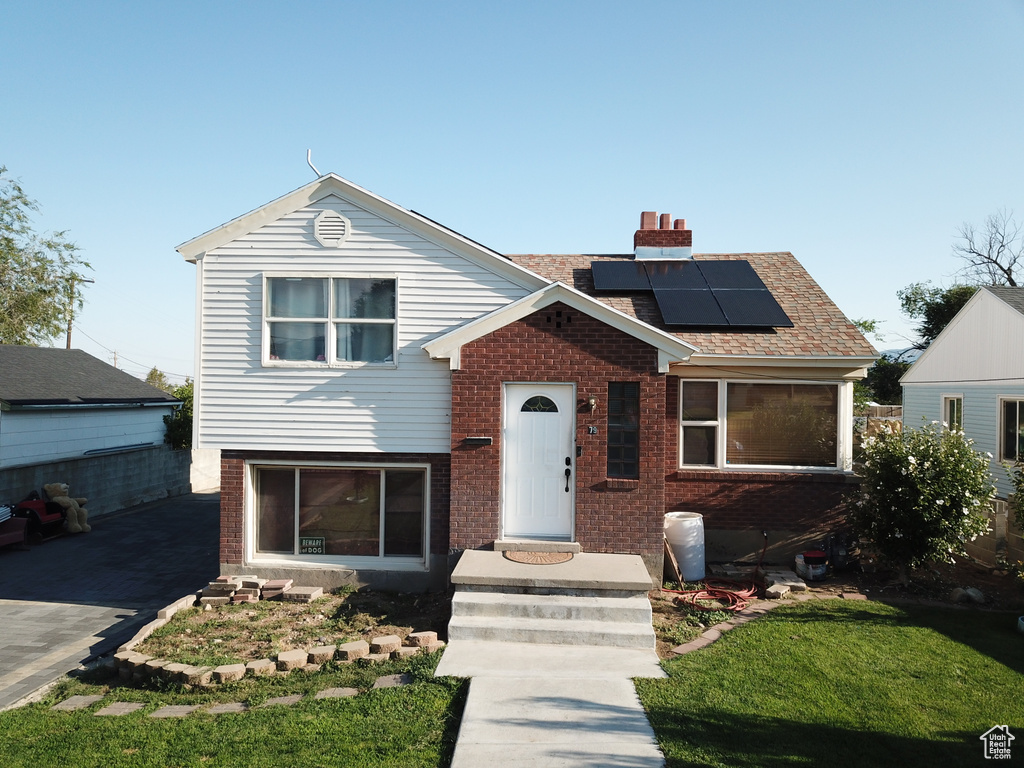 79 E 600 N Tooele, UT 84074