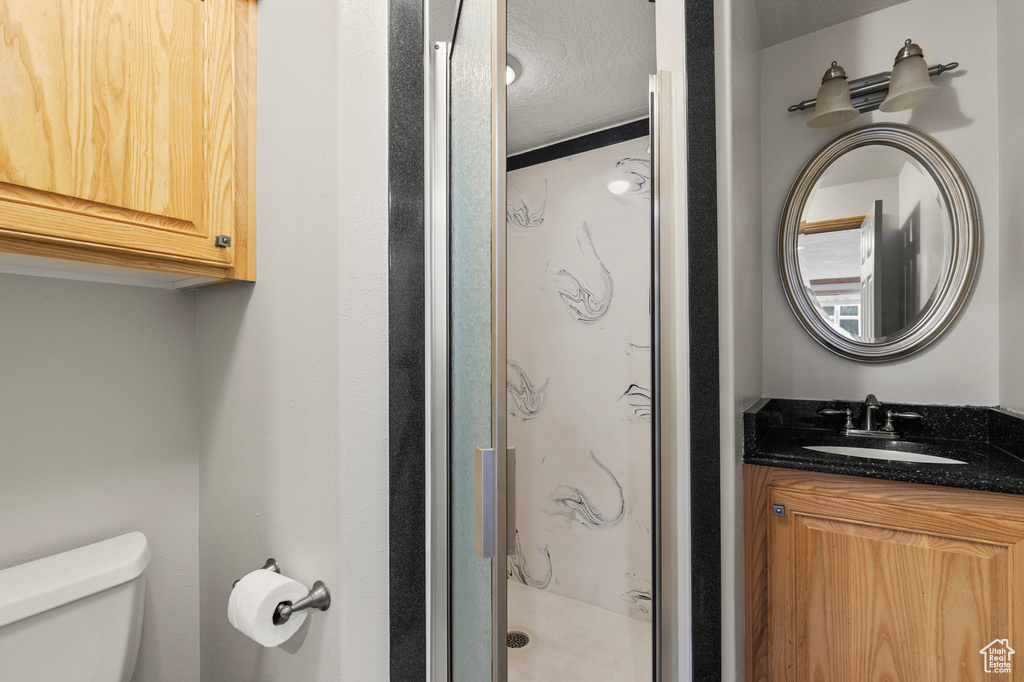 Photo 40 for MLS #2108766 at 560 N 400 West