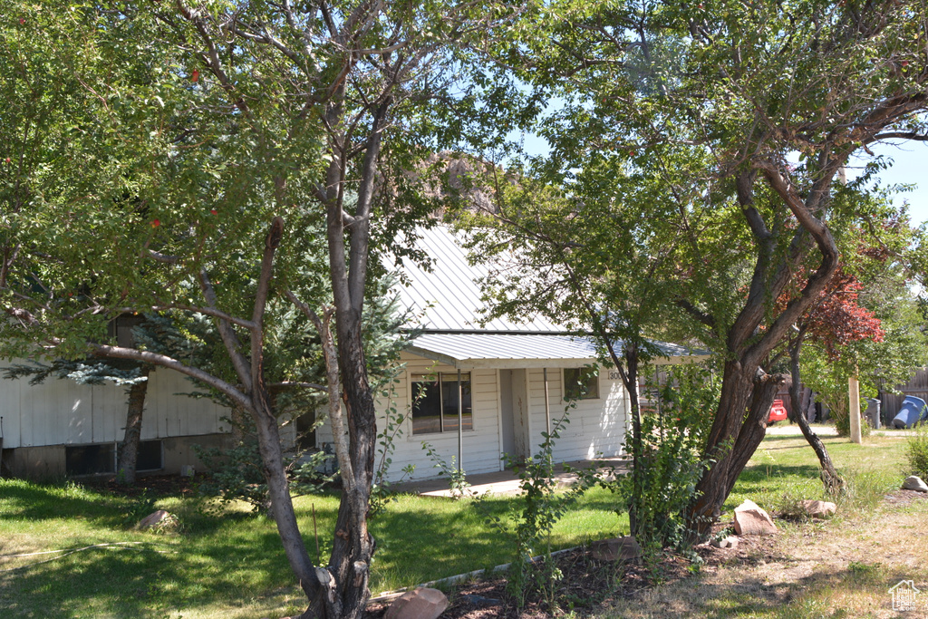 Photo 2 for MLS #2108769 at 30031 Old Lincoln Hwy