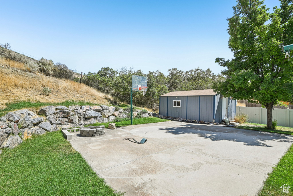 897 CHEROKEE DR Pleasant Grove, UT 84062