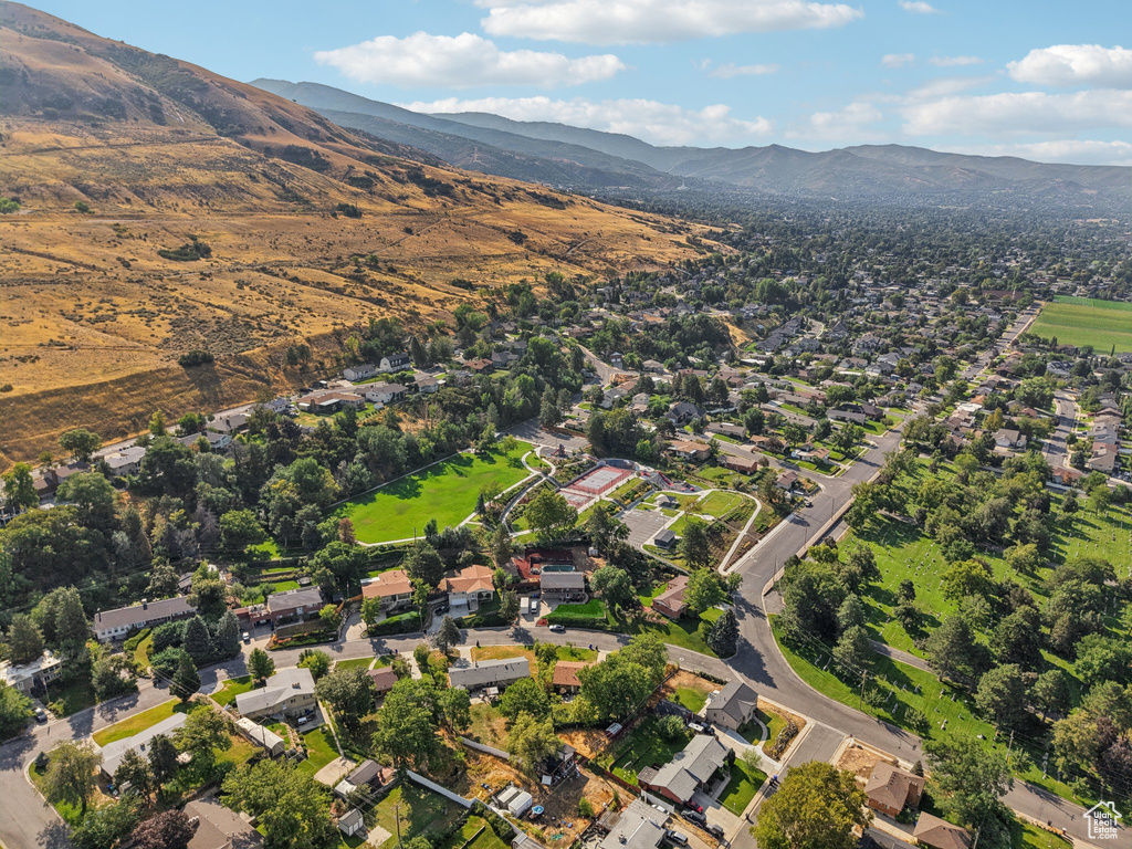 385 S CANYON WAY Centerville, UT 84014