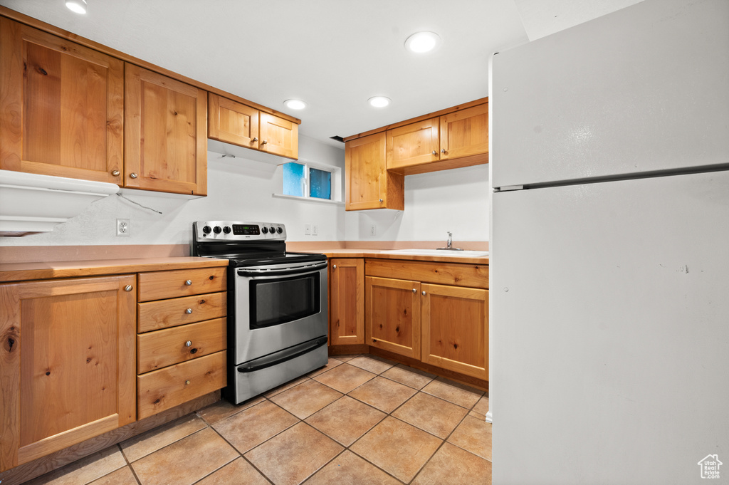 1897 S 1500 E Salt Lake City, UT 84105