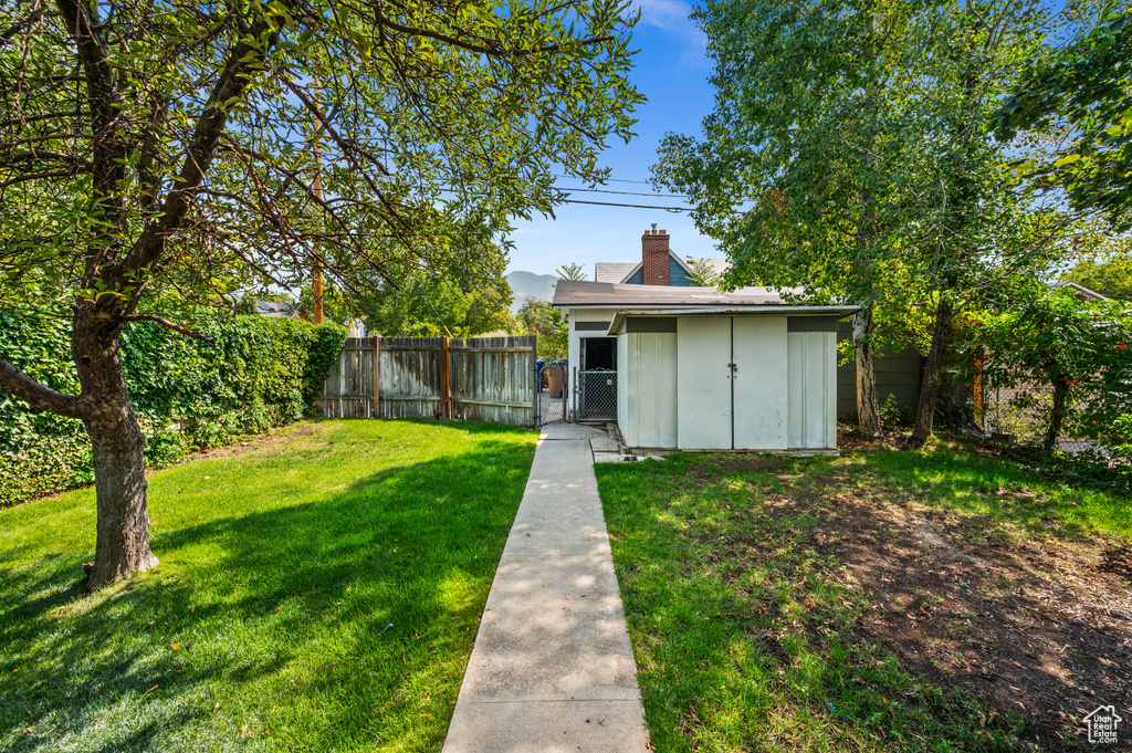 1897 S 1500 E Salt Lake City, UT 84105