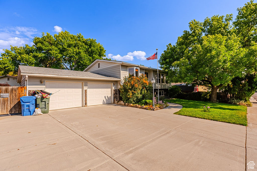 Photo 6 for MLS #2108784 at 1240 Booth Dr
