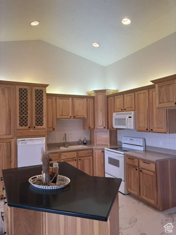 Photo 2 for MLS #2108786 at 310 S 600 East
