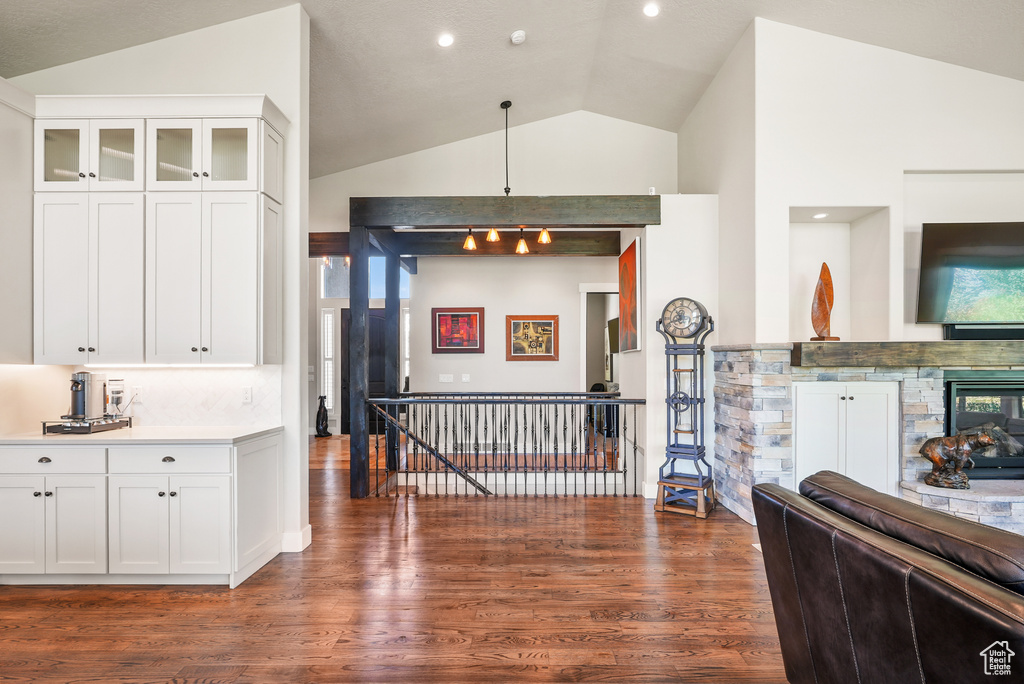 Photo 15 for MLS #2108789 at 818 W Summit Haven Cir