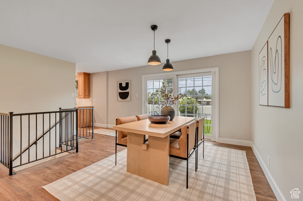 Photo 9 for MLS #2108791 at 1617 E Meadowmoor Rd