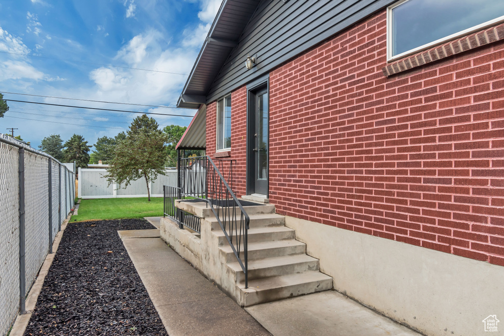 Photo 25 for MLS #2108791 at 1617 E Meadowmoor Rd