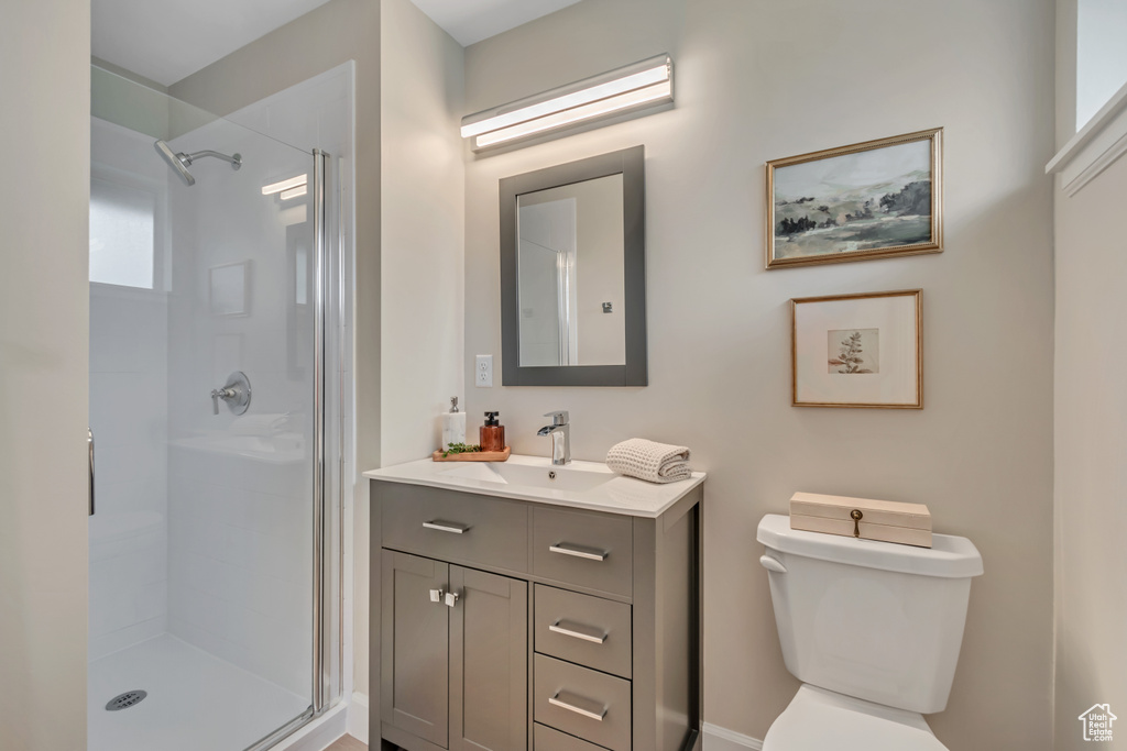 Photo 14 for MLS #2108791 at 1617 E Meadowmoor Rd