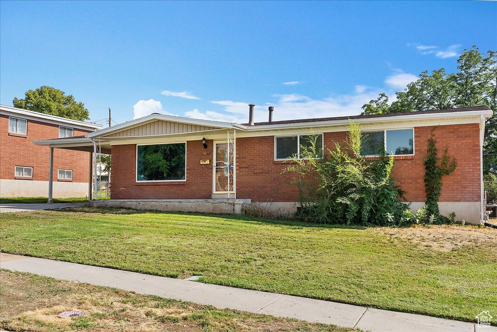 Photo 2 for MLS #2108813 at 2617 W 4850 South