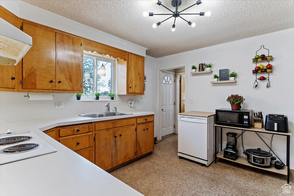 Photo 12 for MLS #2108813 at 2617 W 4850 South