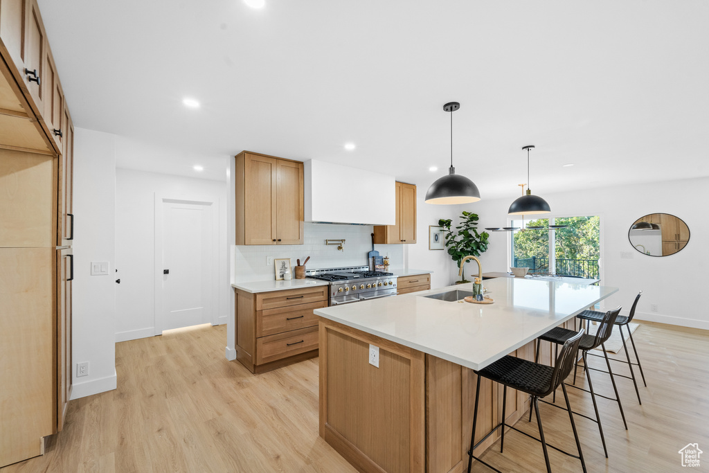 2523 E OAK GROVE DR Sandy, UT 84092