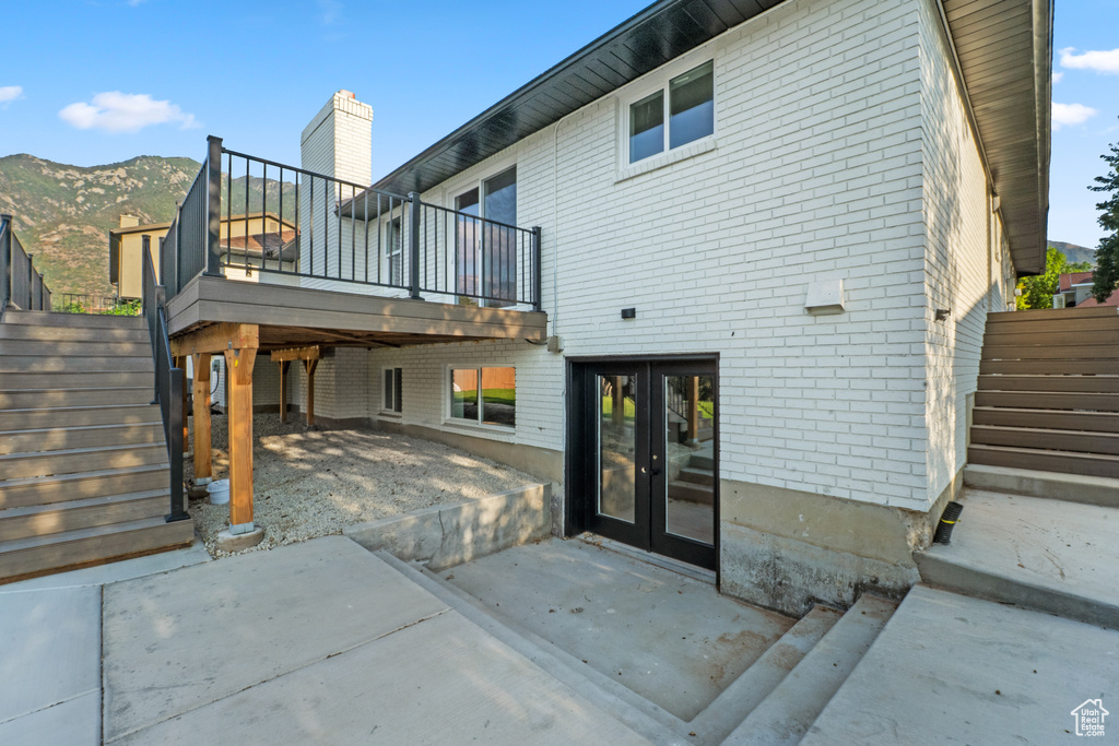 2523 E OAK GROVE DR Sandy, UT 84092