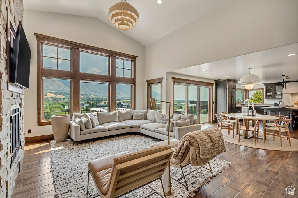 270 N PALISADE DR Orem, UT 84097