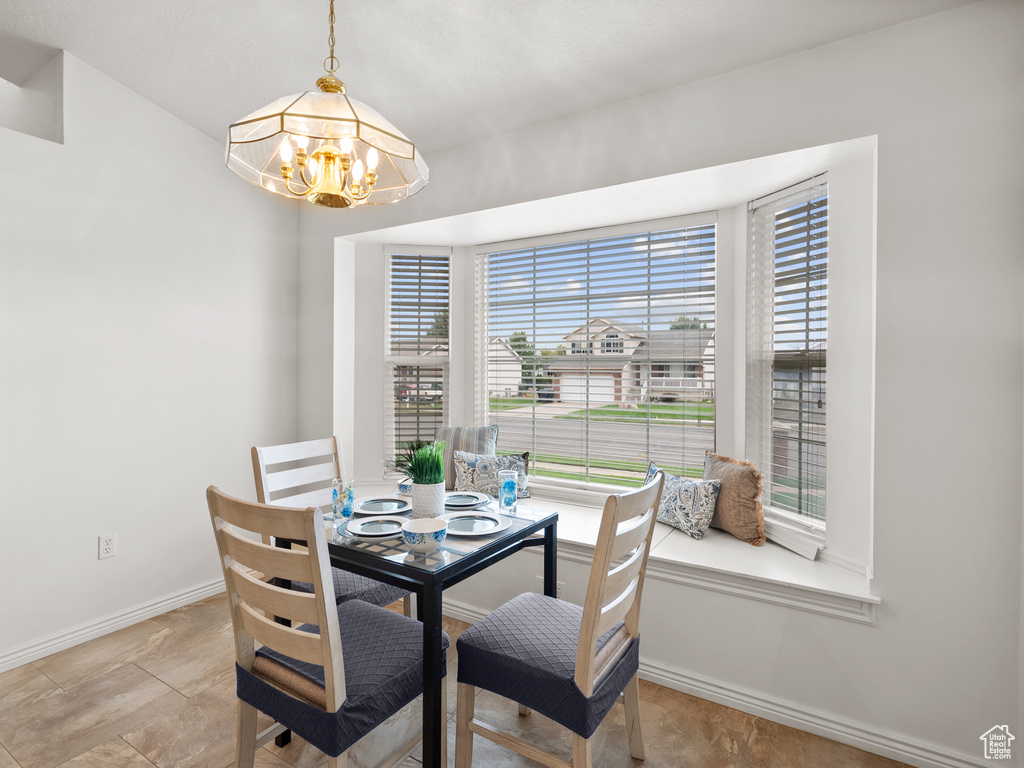 1197 W 1580 N Clinton, UT 84015