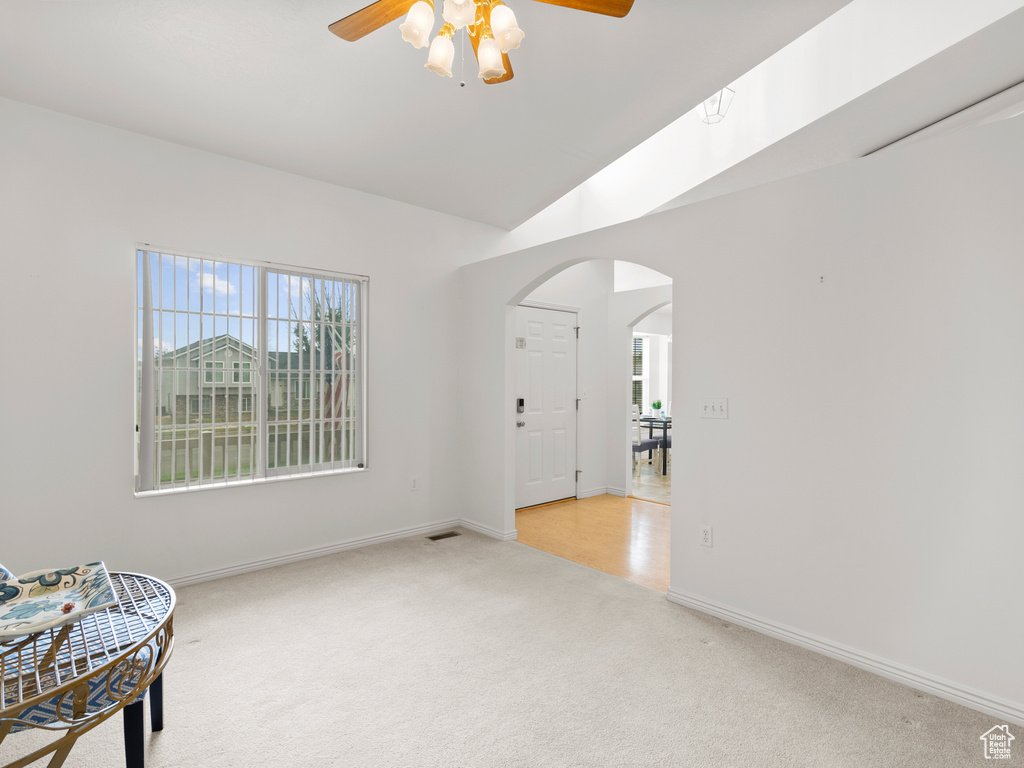 1197 W 1580 N Clinton, UT 84015