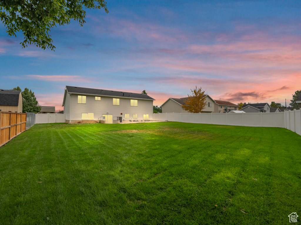1197 W 1580 N Clinton, UT 84015