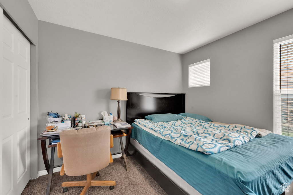 717 SAND DOLLAR DR Sandy, UT 84094