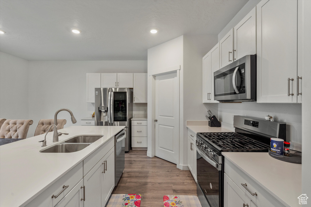 513 N TRIDENT DR Saratoga Springs, UT 84045