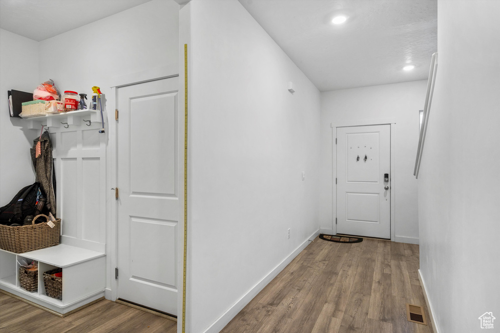 513 N TRIDENT DR Saratoga Springs, UT 84045