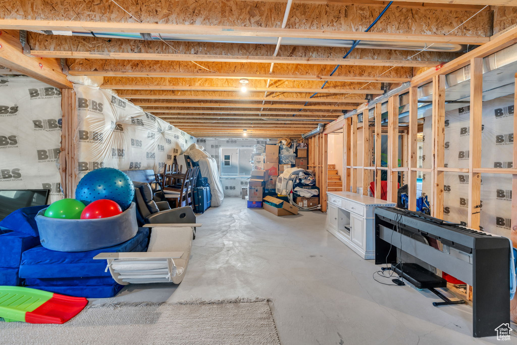 564 N WOODLAND RD Saratoga Springs, UT 84045