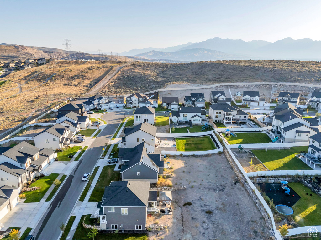 564 N WOODLAND RD Saratoga Springs, UT 84045