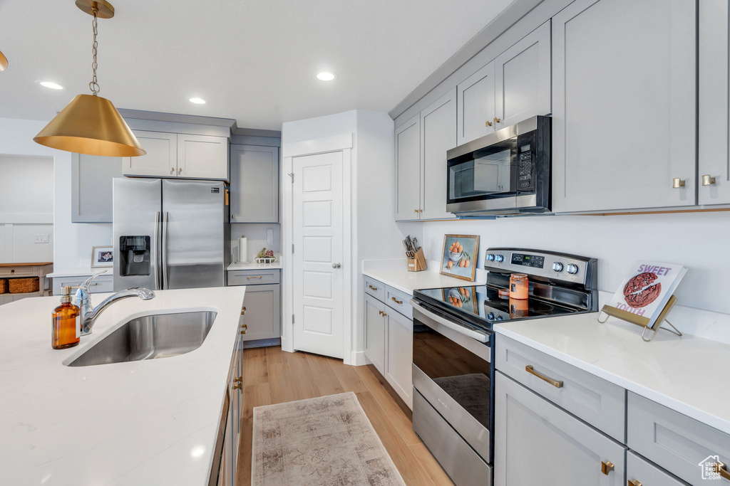 564 N WOODLAND RD Saratoga Springs, UT 84045