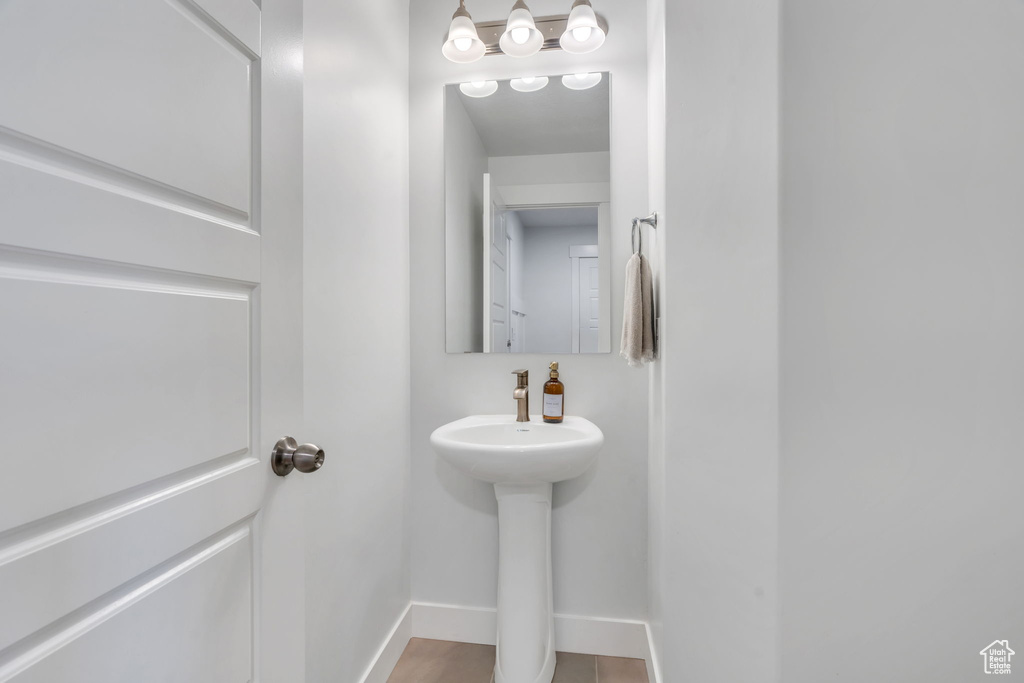 564 N WOODLAND RD Saratoga Springs, UT 84045