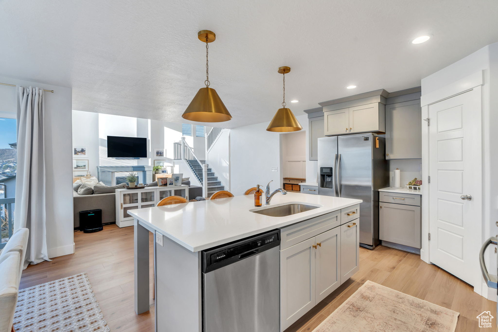 564 N WOODLAND RD Saratoga Springs, UT 84045