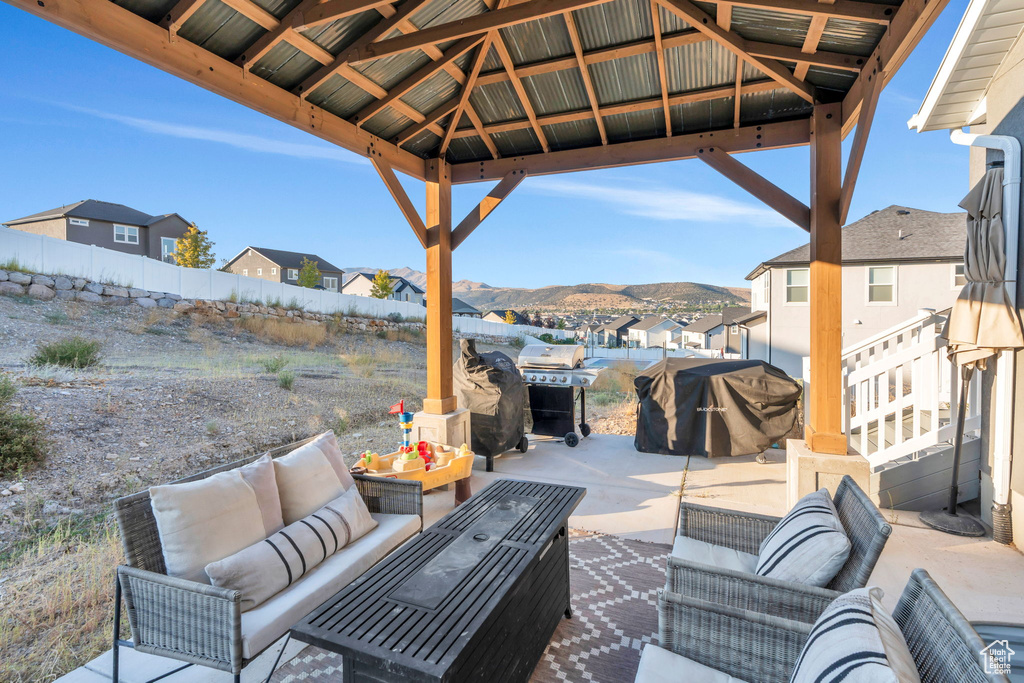 564 N WOODLAND RD Saratoga Springs, UT 84045