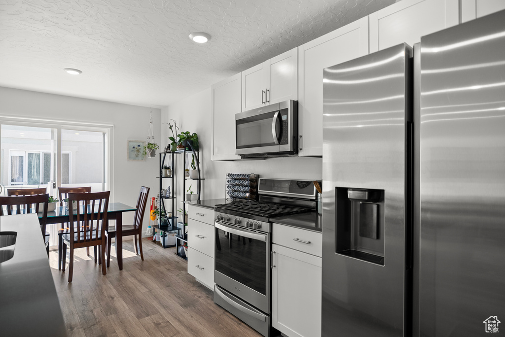 Photo 12 for MLS #2108866 at 1039 E Reef Dr
