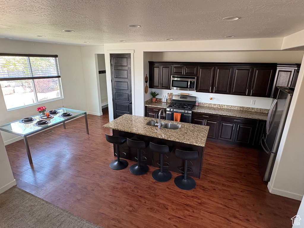 8494 S OTTER CREEK DR West Jordan, UT 84081